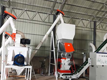 強福機械32型飼料顆粒生產線安裝內蒙古項目